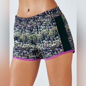 Fabletics Fallon Short in Dot Matrix Print